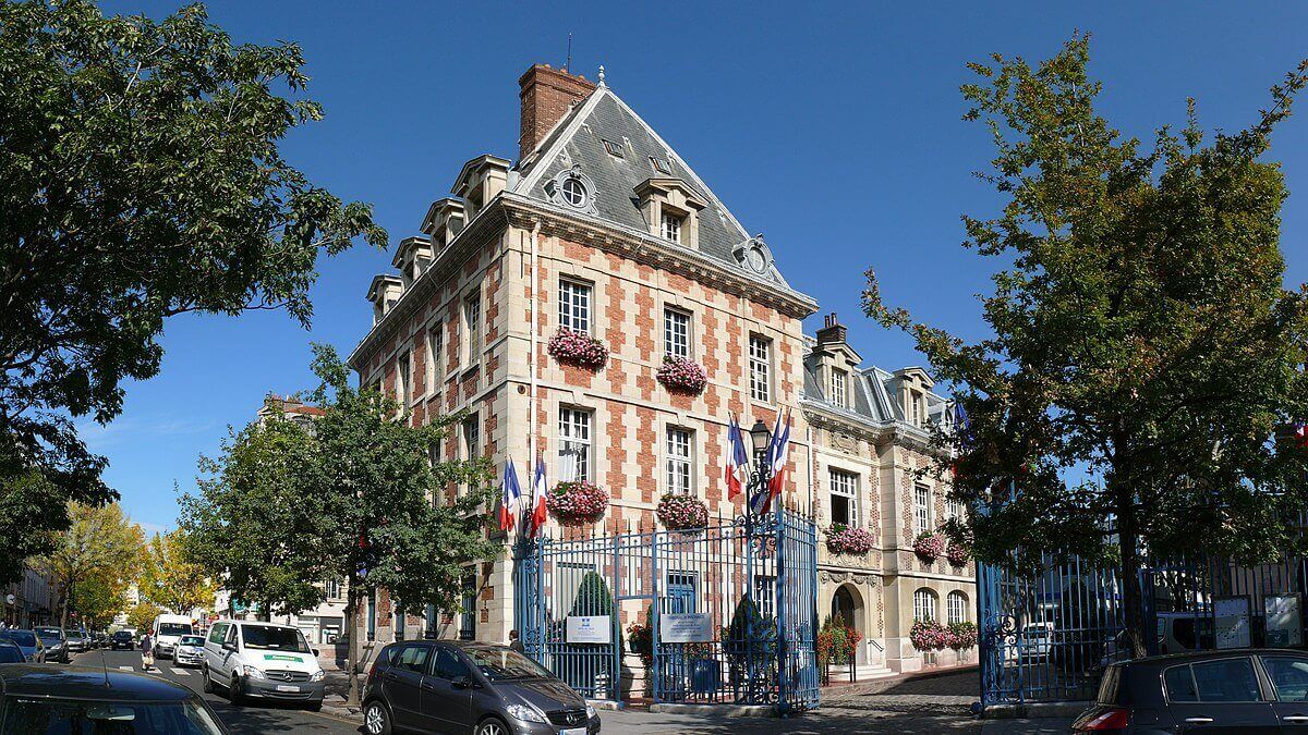 Hotels in Charenton-le-Pont 